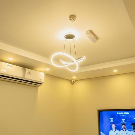 Pan Emirates Hotel Apartments Sharjah Buitenkant foto