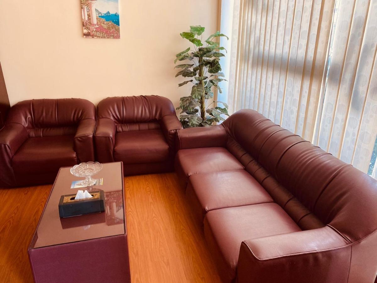 Pan Emirates Hotel Apartments Sharjah Buitenkant foto