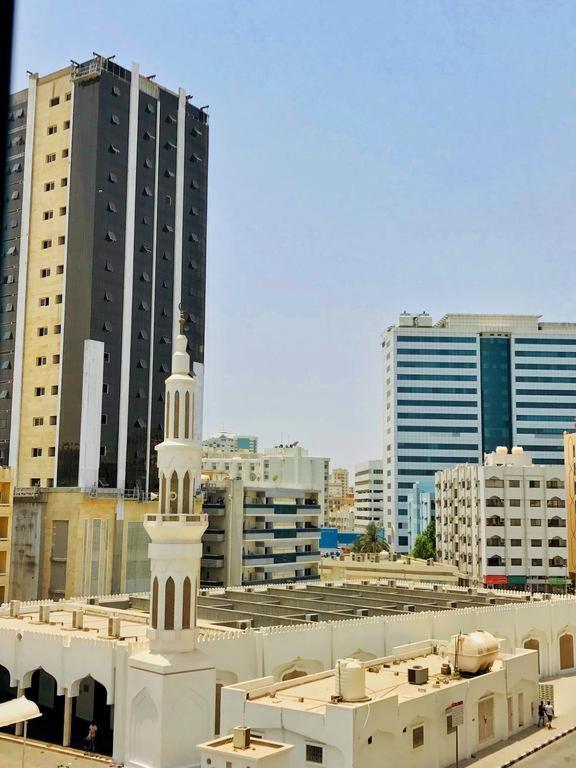 Pan Emirates Hotel Apartments Sharjah Buitenkant foto