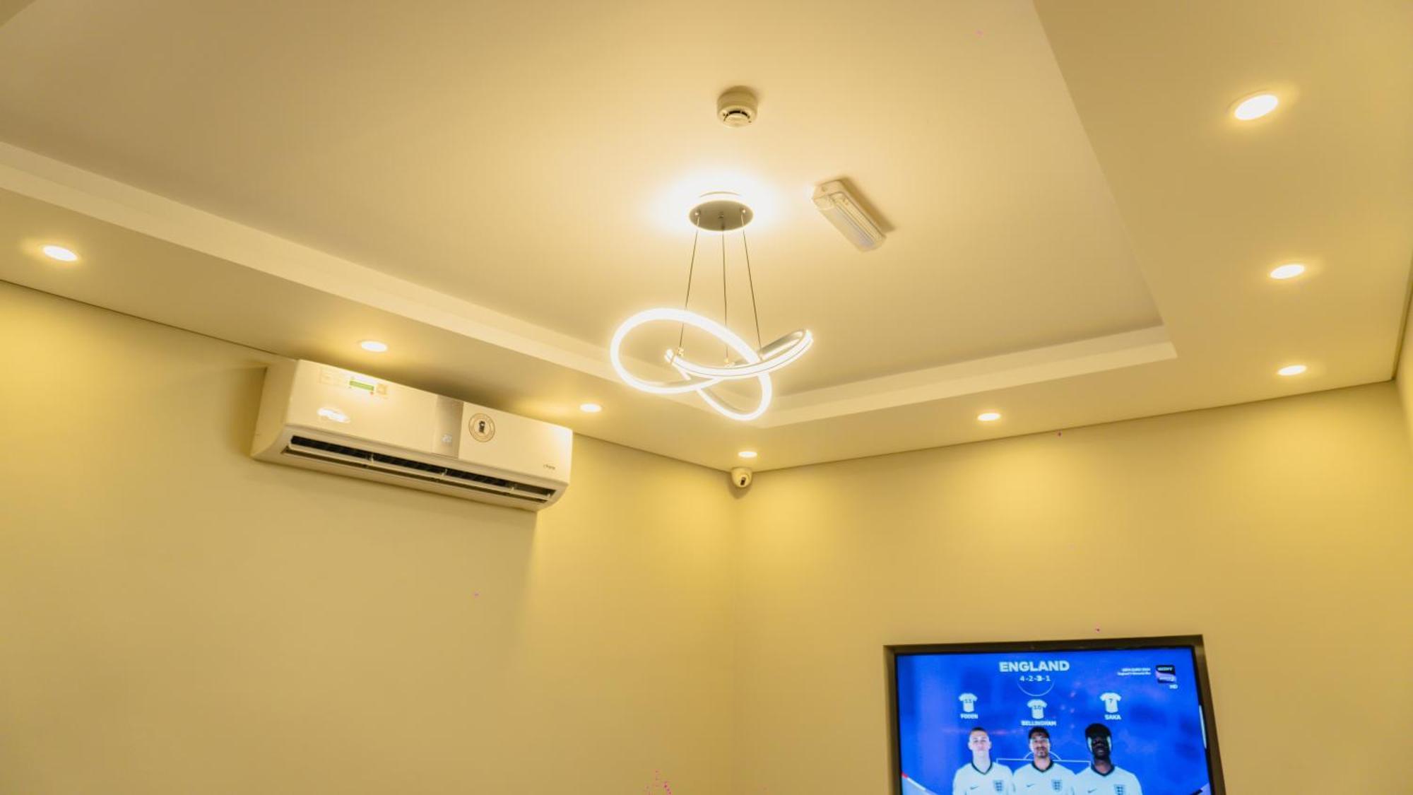 Pan Emirates Hotel Apartments Sharjah Buitenkant foto