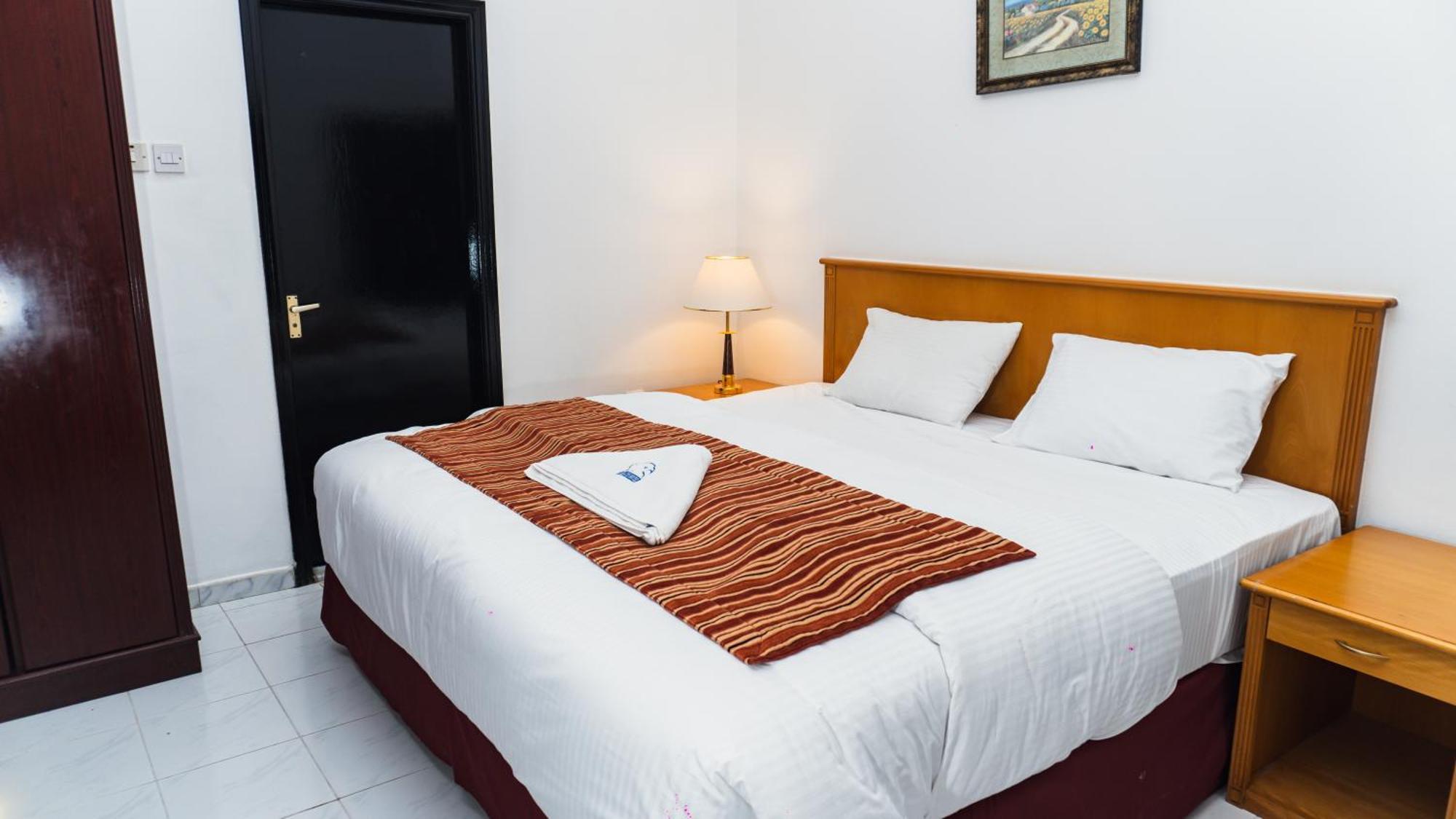 Pan Emirates Hotel Apartments Sharjah Buitenkant foto